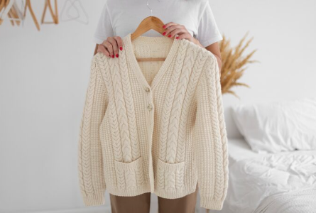 Jenis Jenis Cardigan Wanita dan Cara Memadukannya