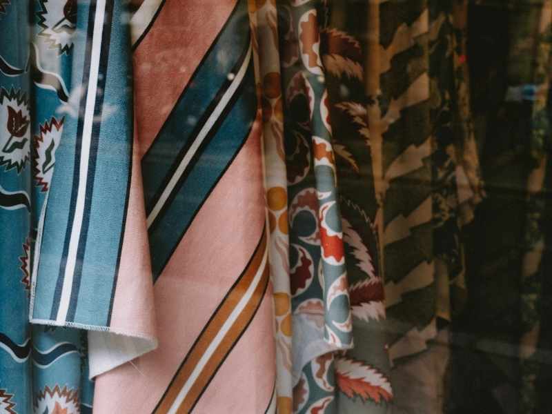 Tips Memulai Bisnis Hijab Printing Custom untuk Pemula